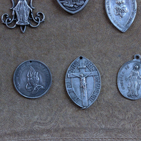 Set of 10 Vintage Cast Medals & Crosses - for your own Creations!