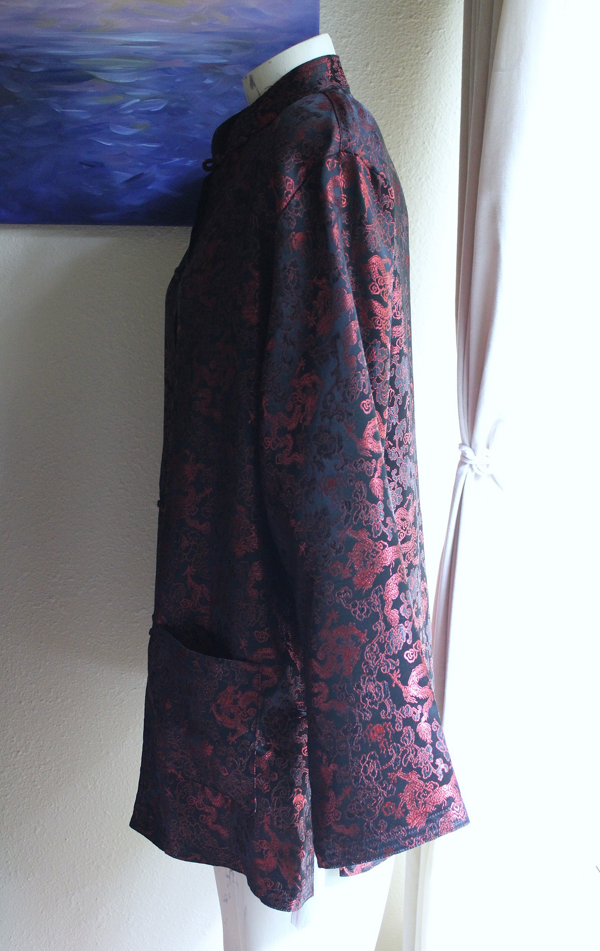 NWOT Authentic Traditional Vietnamese Red and Black Dragon Brocade and Frog Closure Jacket 