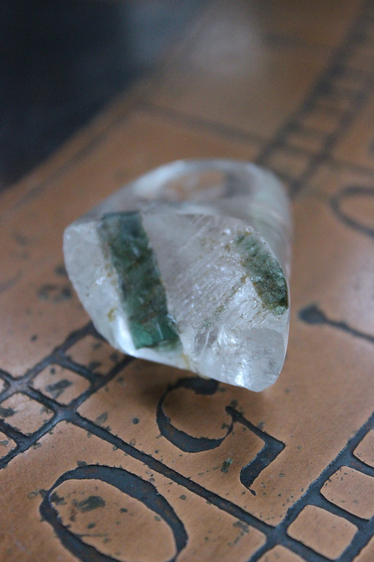 Rare Antique Clear Rock Quartz and Green Barrel Tourmaline Ring - size 8