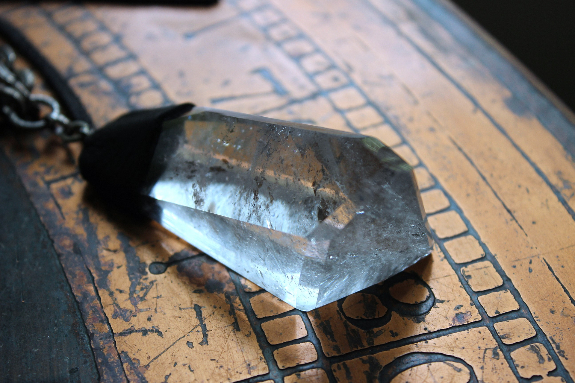 Amazing Free Form Clear Ghost Quartz Pendant Necklace with Embossed Silver Chain, Premium Black Suede Leather Cap & Ties