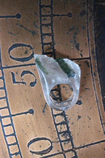 Rare Antique Clear Rock Quartz and Green Barrel Tourmaline Ring - size 8